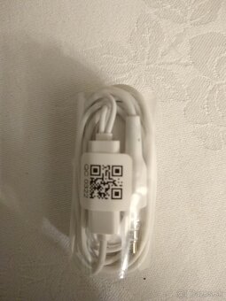 Handsfree / Headset novy - 2