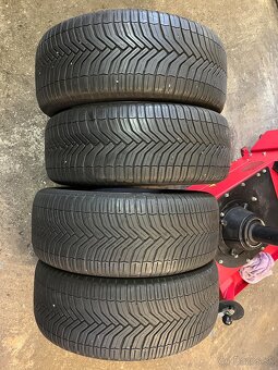 215/55R17 Michelin celoročné - 2