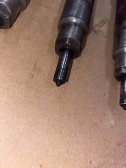 vstrekovače 1.9tfi 81kw - 2