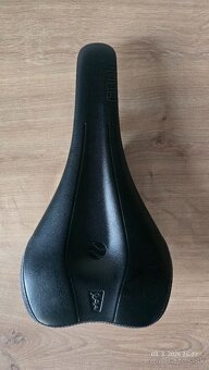 Predám sedlo SQ Lab veľkosť: 13 - 2