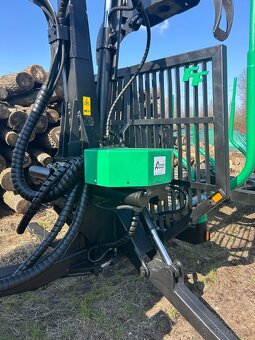 Vyvážačka FaoFar 842 - 2