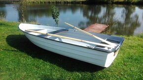 Laminátový čln 380x150cm - 2