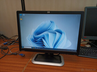 LCD monitor - rôzne - 2
