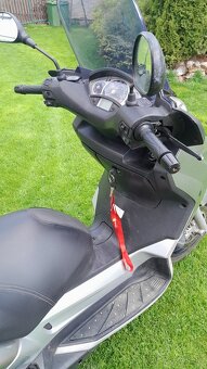 Yamaha xmax 250 - 2