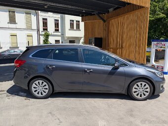 Kia Ceed SW 2015 r.v. automat - 2