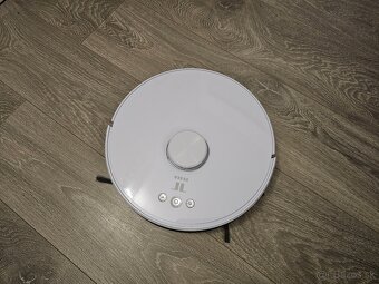 Robotický vysávač Tesla - 2