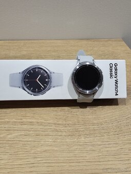 Samsung GALAXY Watch 4 Classic - 2