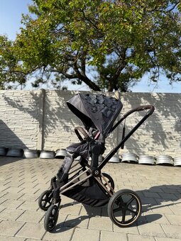 Cybex Simply 3.0 - 2