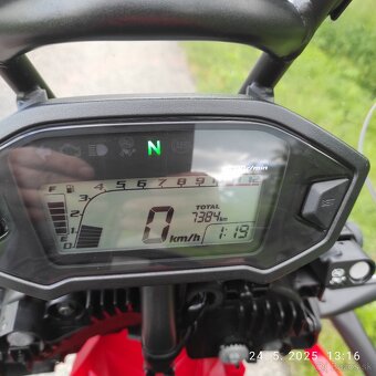 Honda crf 250 rally - 2
