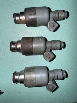 Predam vstrekovace na opel astra g 1,4l 66kw 16v - 2