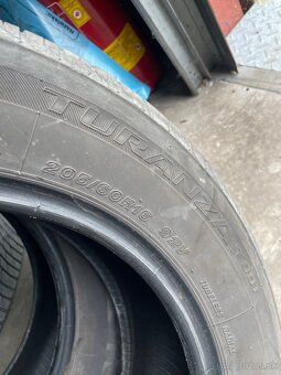 205/60 R16 92V bridgestone - 2