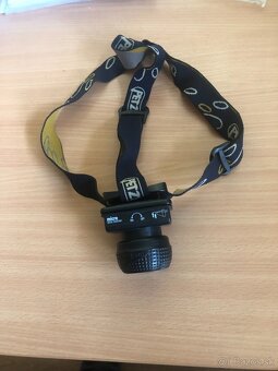 Lacno predám čelovku Petzl - 2