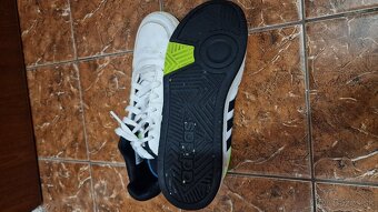 Adidas... - 2