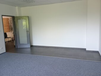 kancelársky priestor 30 m2 - 2