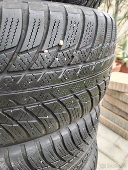 Predám zimné pneumatiky Bridgestone 225/45R18 91H - 2