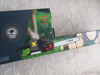 Predám aku reťazovú pílu Parkside PPKSA 40 Li-B2 - 2