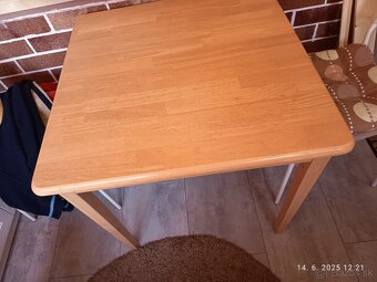 Roztahovaci stol - 2