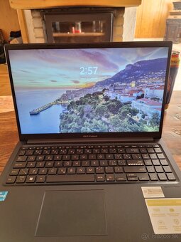 Asus - 2