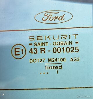 SKLO KUFRA - FORD FOCUS 1 COMBI - 2