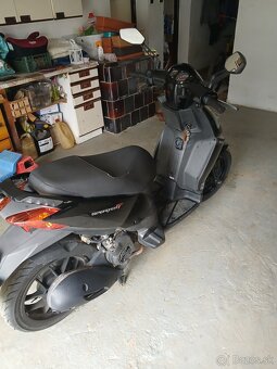 Aprilia sport citi one - 2