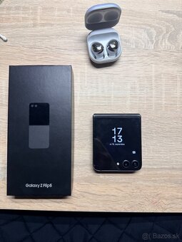 Samsung galaxy Z Flip 5 - 2