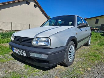 VW GolF III - 2