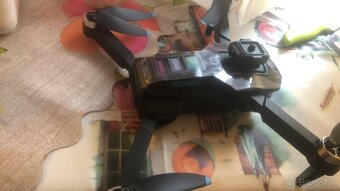 Dron pro 2 s kamermy - 2