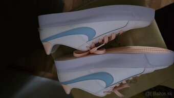 Botasky Nike 41 vn dl 26.5.....uni - 2
