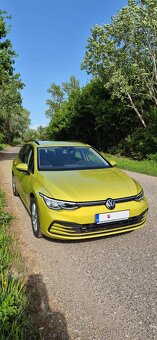 VW Golf Variant 8 v zaruke so zimnymi pneu gratis - 2