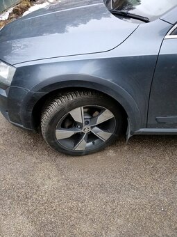 Rozpredám Škoda Octavia 3 Scout - 2