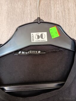 Dámske oblecenie - 2