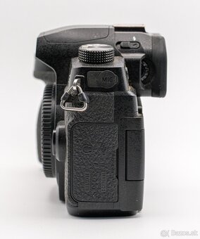Panasonic Lumix DC G90 - 2