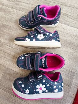 Predám detské tenisky veľkosť 27 - 2