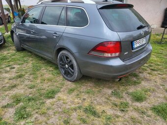 Vw golf 6 1.6 TDI 77kw - 2