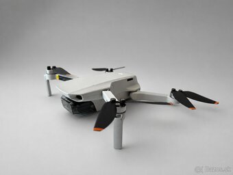 Predám DJI Mini 4K Fly More Combo - 2