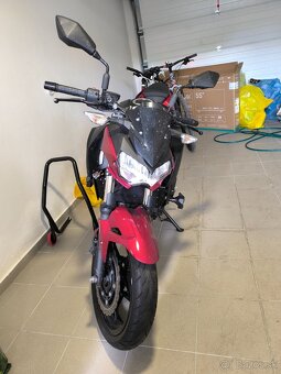 Kawasaki Z400 - 2