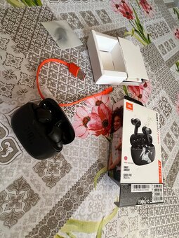 Jbl wave beam - 2