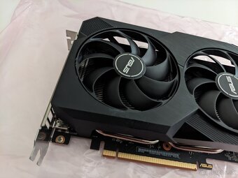 ASUS DUAL Radeon RX 7600 OC V2 8GB - 2