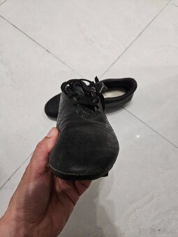 Predam kopačky adidas - 2