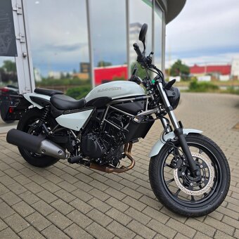Kawasaki Eliminator 500 biely 2025 - len 550 km - 2