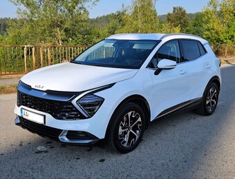 KIA Sportage 2023 PLATINUM 1.6 T-GDi, 1 majiteľ, V ZARUKE
 - 2