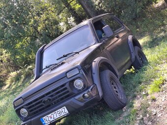 Lada niva . 4x4. - 2