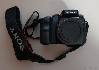 Sony Alpha 100 - 2