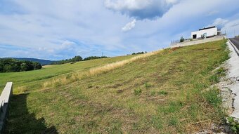 EXKLUZÍVNE Pozemok, stavebný 727 m2 v atraktívnej lokali - 2