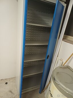 Oceľová skriňa - 2