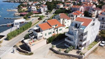 3-izbový zariadený apartmán v 1.rade od mora / Chorvátsko - 2