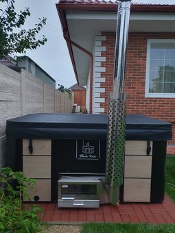 Hranatá akrylátová vírivka PREMIUM - 2