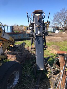 Hydraulicka ruka Essel125z - 2