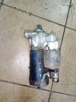 Štartér Passat B6 2.0tdi - 2