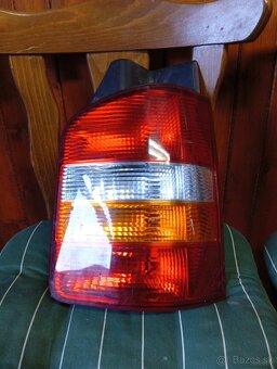 VW T5 zadné svetlá - 2